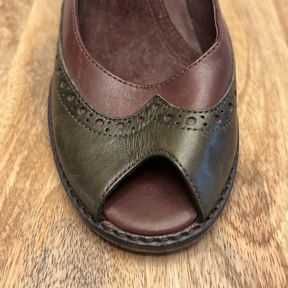 🌟REDUCED: AEROSOLES Leather Shoes - Picture 4 of 10